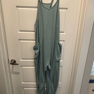 Stylish Women's Jumpsuit in Teal